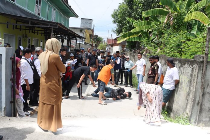 Proses Rekonstruksi pelaku pembunuhan di Wonomulyo