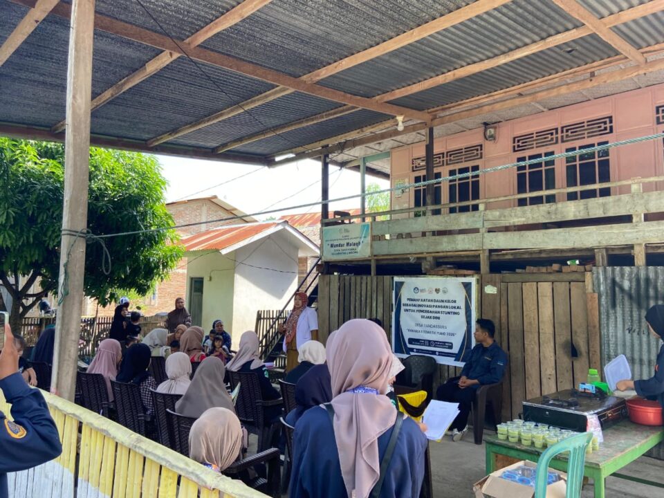Mahasiswa KKN UNASMAN Manfaatkan Daun Kelor sebagai Inovasi Pangan Lokal Cegah Stunting di Desa Tandassura