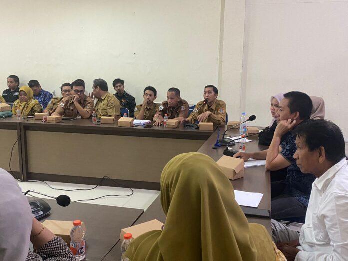 RDP terkait evaluasi Sekolah Rakyat