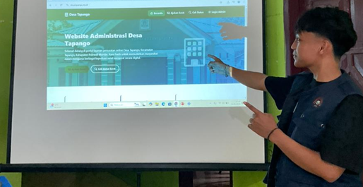 Mahasiswa KKN UNASMAN Luncurkan Website Persuratan Digital, Pelayanan Publik Desa Tapango Makin Modern