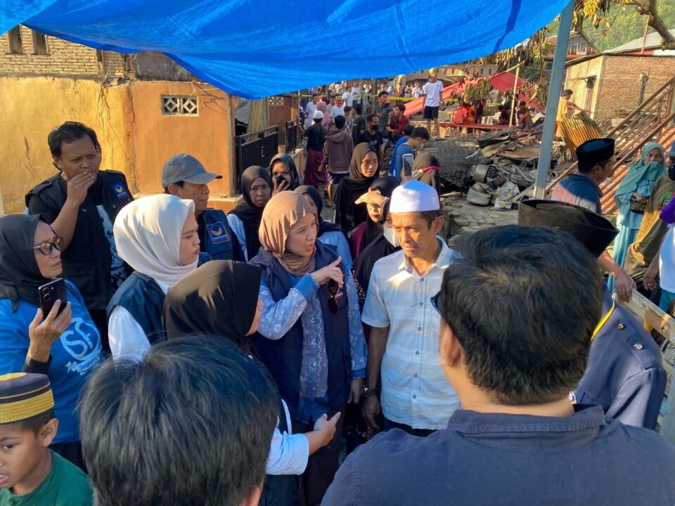 Kunjungan Ratih Singkarru bersama Fraksi Nasdem