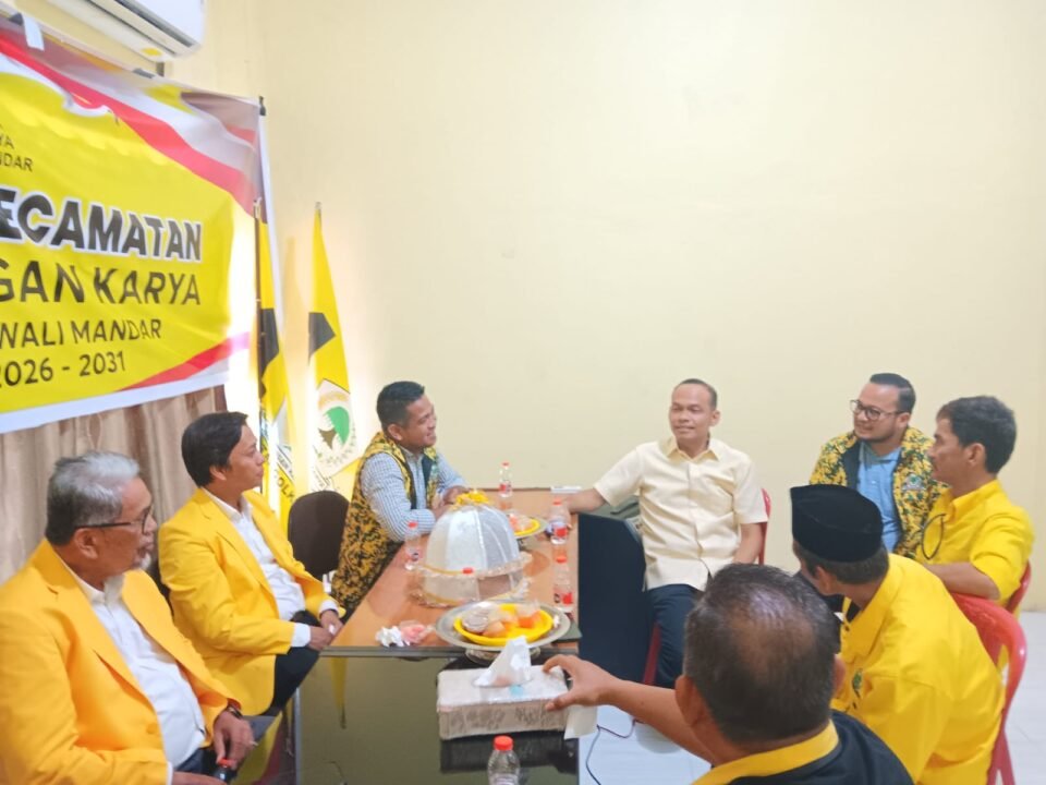 Konsolidasi Pengurus Partai Golkar Tongkat Kecamatan